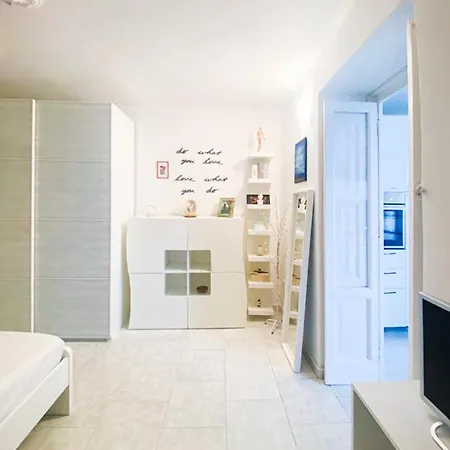 Appartamento Antonia - Artistic Loft Close To The Center *