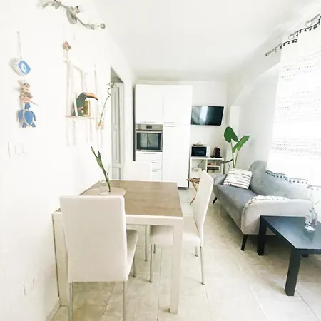 Appartamento Antonia - Artistic Loft Close To The Center Bari